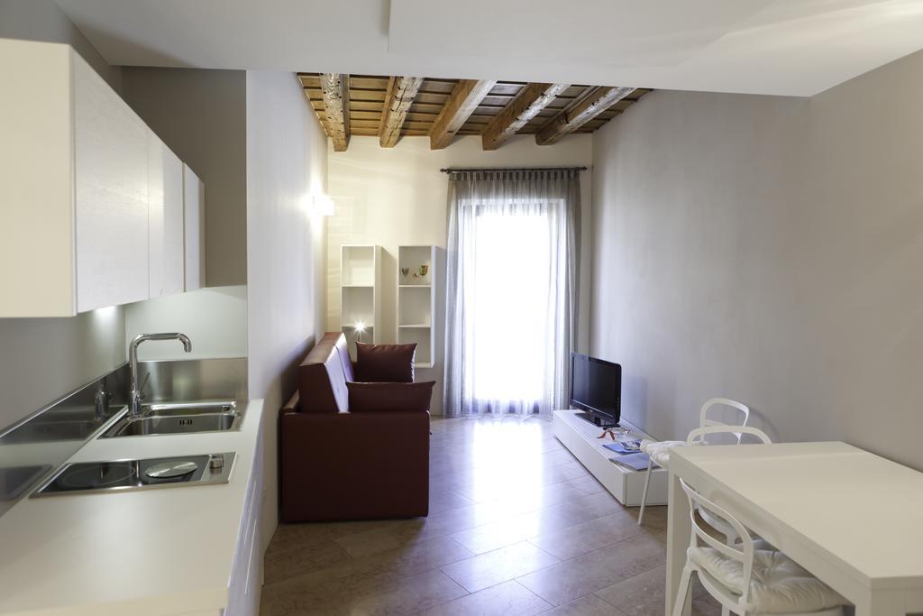 Residenza Madonna Βερόνα Εξωτερικό φωτογραφία